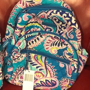 Vera Bradley Waikiki Paisley Ess. Compact Backpack